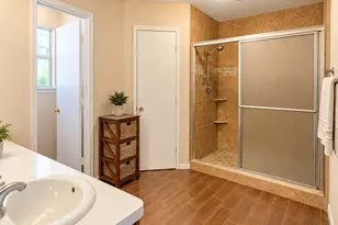 7715 Cloverlake Ct, Houston, TX 77040 - Photo 6