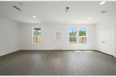 17219 Boulder Beach Drive, Crosby, TX 77532 - Photo 4