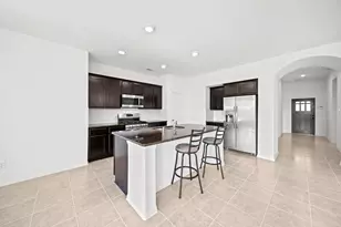 20811 Crestpoint Dr, Spring, TX 77379 - Photo 2