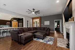 8722 Hardeman Ct, Houston, TX 77064 - Photo 6