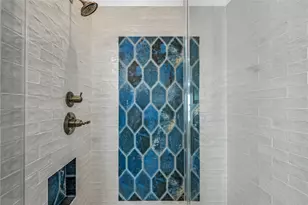 1240 Gulf Rd, Crystal Beach, TX 77650 - Photo 18