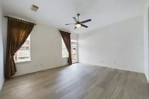 5627 Winsome Ln, Houston, TX 77057 - Photo 22