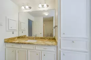 5627 Winsome Ln, Houston, TX 77057 - Photo 32