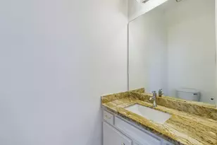 5627 Winsome Ln, Houston, TX 77057 - Photo 18