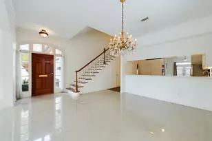 5627 Winsome Ln, Houston, TX 77057 - Photo 1