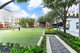 1310 Whispering Pines Dr, Houston, TX 77055 - Photo 32