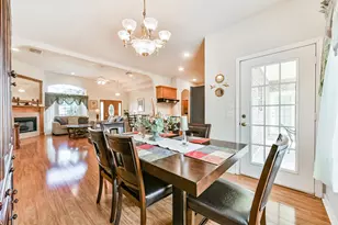 1925 42nd Ave N, Texas City, TX 77590 - Photo 18