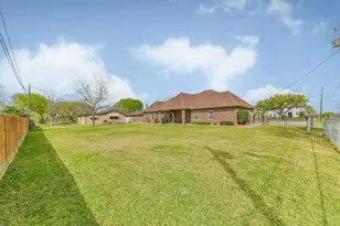 1925 42nd Ave N, Texas City, TX 77590 - Photo 6