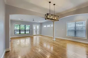 1020 W 22nd St, Houston, TX 77008 - Photo 10