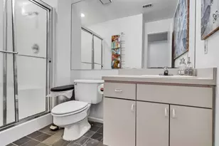 1220 Hawthorne St, Houston, TX 77006 - Photo 14