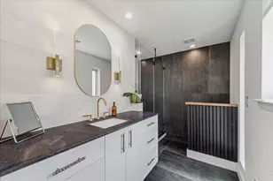 7703 Bobbitt Ln, Houston, TX 77055 - Photo 18