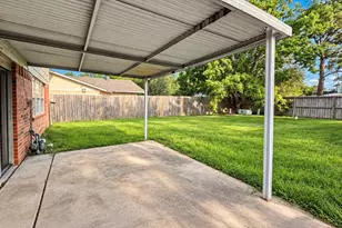 11630 Sageglen Dr, Houston, TX 77089 - Photo 22