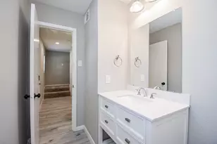 207 Granberry St, Humble, TX 77338 - Photo 10