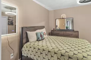 10158 Scotsbrook Dr, Houston, TX 77038 - Photo 24