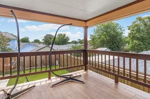 10158 Scotsbrook Dr, Houston, TX 77038 - Photo 32