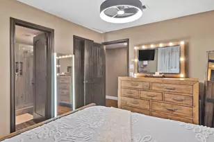 10158 Scotsbrook Dr, Houston, TX 77038 - Photo 14
