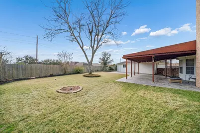 2027 Valleria Court, Sugar Land, TX 77479 - Photo 34