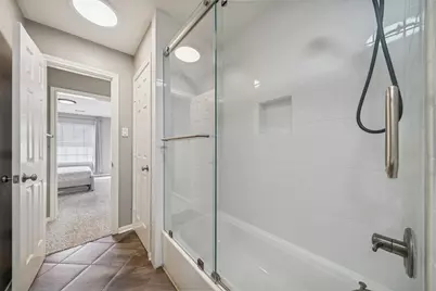 2027 Valleria Court, Sugar Land, TX 77479 - Photo 26