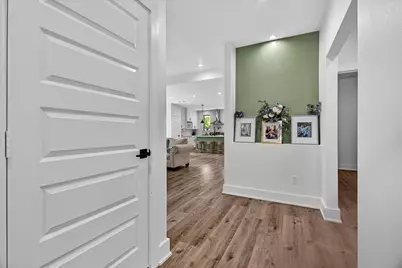 502 S Carroll Street, La Porte, TX 77571 - Photo 6