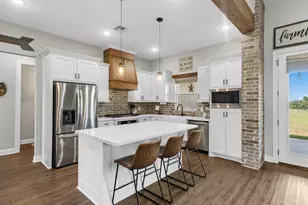 184 Randi Rd, Bellville, TX 77418 - Photo 6