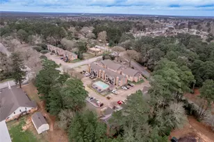2402 Sycamore Ave, Huntsville, TX 77340 - Photo 24