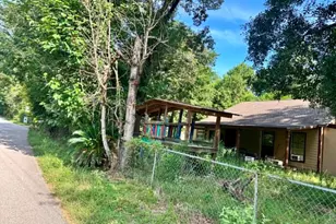1096 Hope Rd, Conroe, TX 77384 - Photo 2
