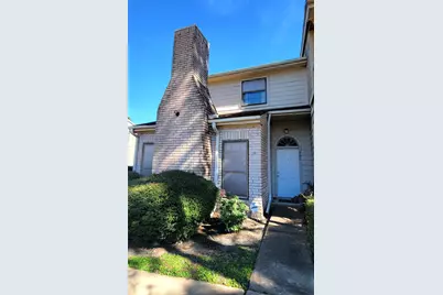 800 Country Place Drive #301, Houston, TX 77079 - Photo 1