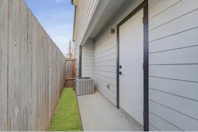 2714 Anita Street, Houston, TX 77004 - Photo 24