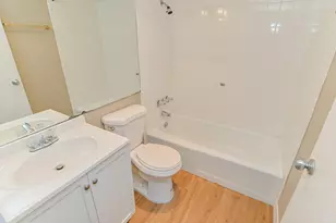 7520 Hornwood Dr, Houston, TX 77036 - Photo 14
