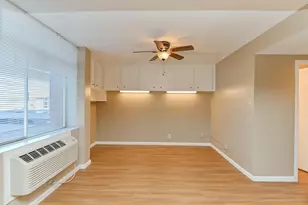 7520 Hornwood Dr, Houston, TX 77036 - Photo 16