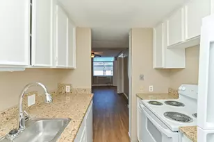 7520 Hornwood Dr, Houston, TX 77036 - Photo 6