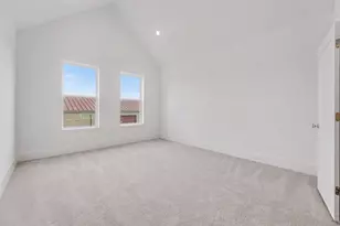 5618 Bertellis Ln, Houston, TX 77091 - Photo 24