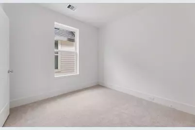 5618 Bertellis Lane, Houston, TX 77091 - Photo 14