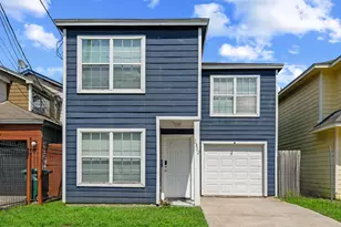 2302 Abernathy St, Houston, TX 77026 - Photo 1
