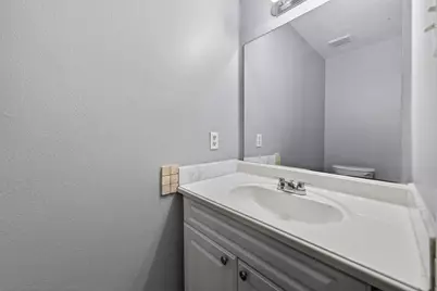 2302 Abernathy Street, Houston, TX 77026 - Photo 10