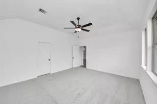 7722 Clover Gully Ln, Katy, TX 77493 - Photo 22