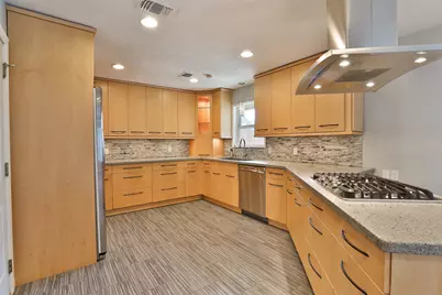 2427 Willowby Drive, Houston, TX 77008 - Photo 8