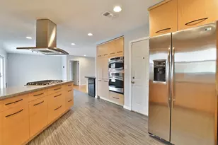 2427 Willowby Dr, Houston, TX 77008 - Photo 10