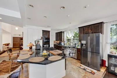 335 Voss Road, Houston, TX 77024 - Photo 14