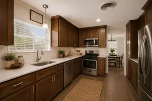 1655 E South St, Alvin, TX 77511 - Photo 24