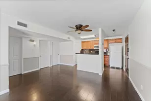 2515 Shakespeare St, Houston, TX 77030 - Photo 4