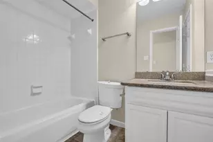 12018 Natural Bridges Ln, Sugar Land, TX 77498 - Photo 18