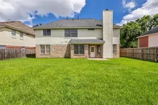 12018 Natural Bridges Ln, Sugar Land, TX 77498 - Photo 24