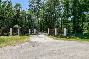 180 Maurine Ln, Cleveland, TX 77328 - Photo 28