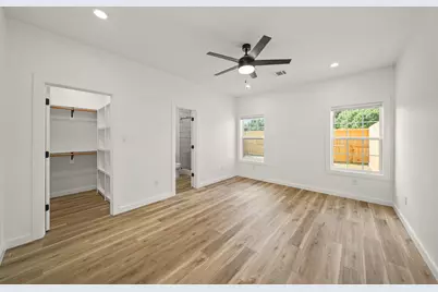 6206 Lyndhurst Drive #A, Houston, TX 77087 - Photo 12