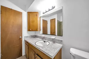 8447 Sterlingshire St, Houston, TX 77078 - Photo 18