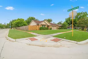 16303 Deer Lick Dr, Houston, TX 77090 - Photo 30
