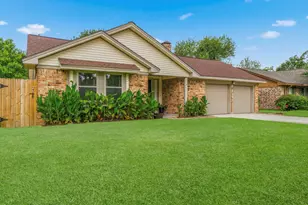 16303 Deer Lick Dr, Houston, TX 77090 - Photo 32