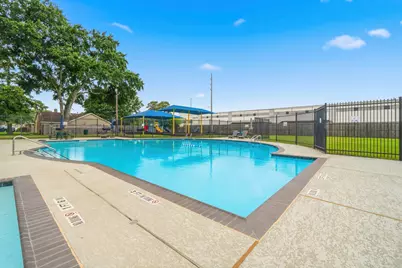 16303 Deer Lick Drive, Houston, TX 77090 - Photo 40