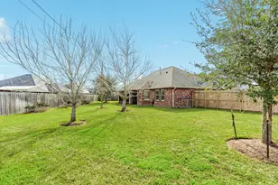 59 Cinnamon Ct, Lake Jackson, TX 77566 - Photo 32